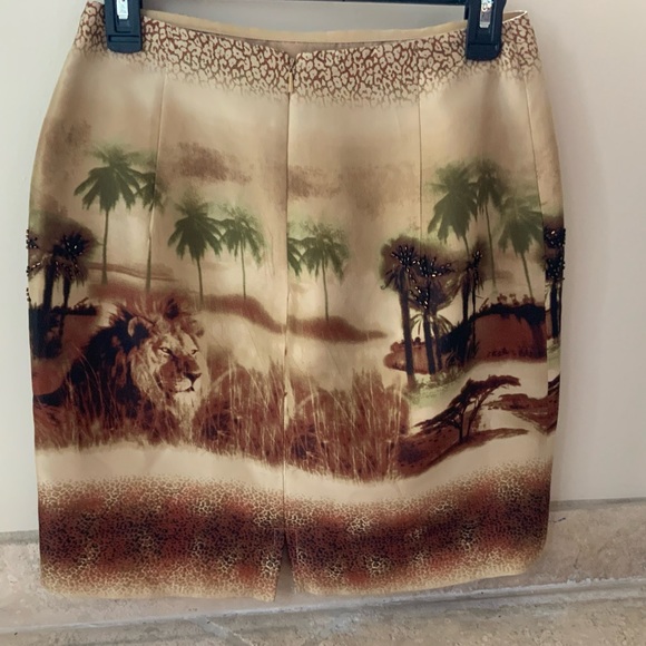 Animal Print silk lined skirts - Picture 3 of 13